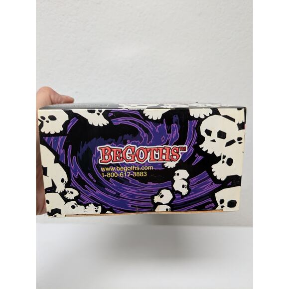 BeGoths JAQUELINE LE SPADES Series 5 2006 Bleeding Edge GOTHIC harlequin doll - Picture 12 of 12